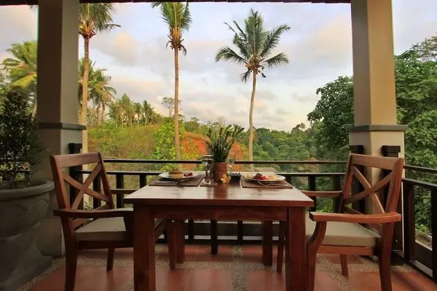 Griya Shanti Villas & Spa - Yerinde Yemek