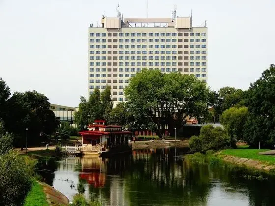 Hotel Gromada Pila