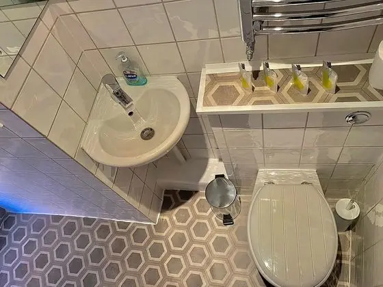 Grosvenor Place Guest House