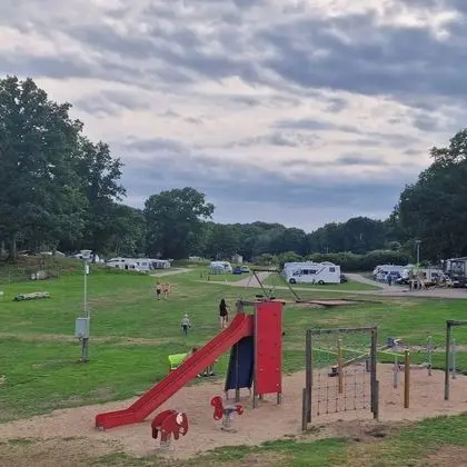Grottbyn - Skånes Djurparks Camping - Lobi