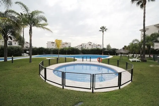 Ground Floor Apartment in Marbella - Havuz