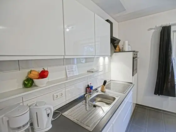 Ground-floor Apartment With Terrace and Large Garden With Lounge Area and Grill - Yerinde Yemek