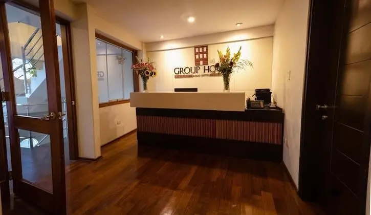 Group House Apart Hotel - Lobi