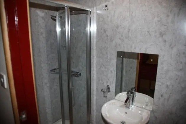 Grove Apartments - Banyo Tipleri