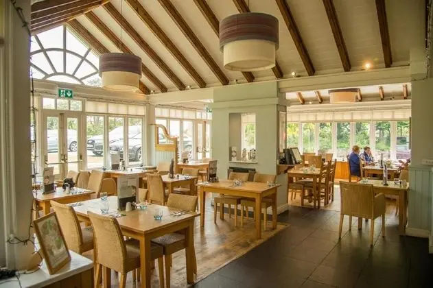 The Grove Hotel - Yerinde Yemek
