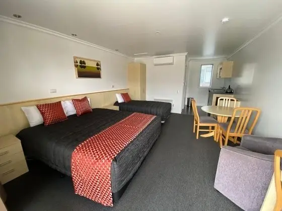 Grove Park Motor Lodge - Öne Çıkan Resim