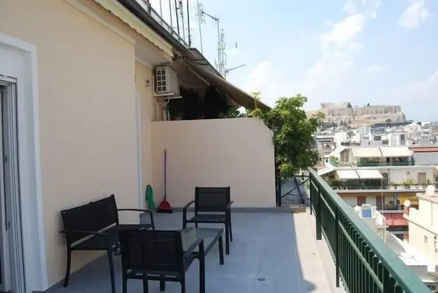 GTD33702 - Feel the Acropolis Apt