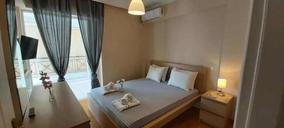 GTD33801 - Aura Acropolis View