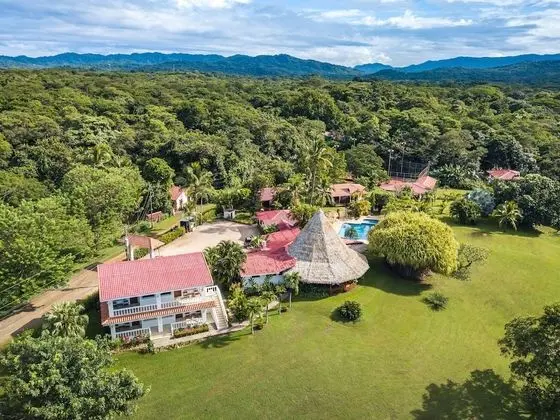 Guacamaya Lodge