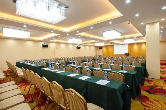 Guang Zhou Yu Zhu Wan Hotel - İş / Konferans