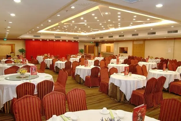 Guangdong Hotel - Yerinde Yemek