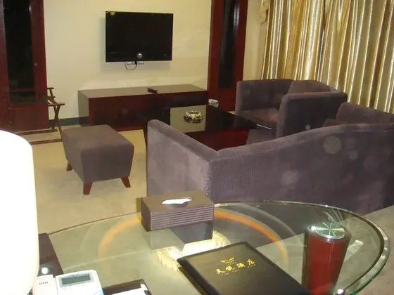 Guangzhou Tianyue Hotel - Oda Düzeni