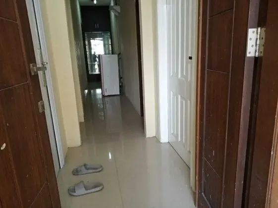 Guest House 647 Tanjung Duren Utara - İç Mekan