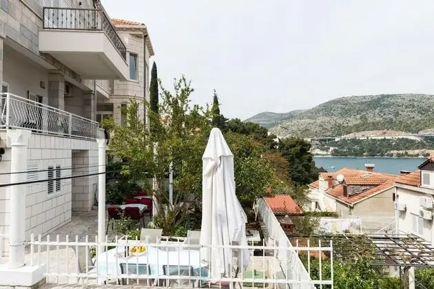 Guest House Cuk - Dış Mekan