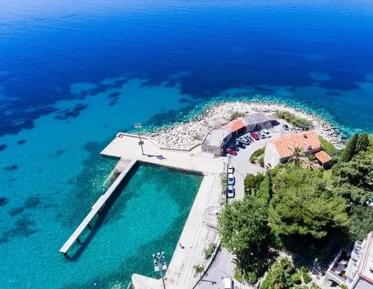 Guest House Daniela - Havuz