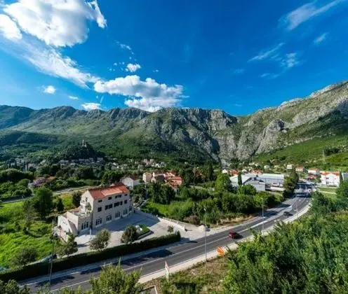 Guest House Dubelj - Dış Mekan