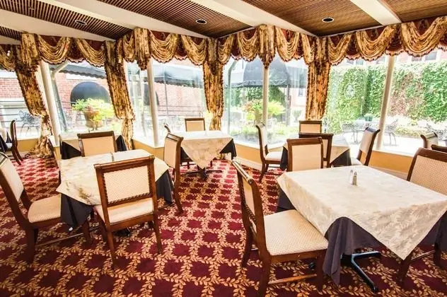 The Guest House Historic Mansion - Yerinde Yemek