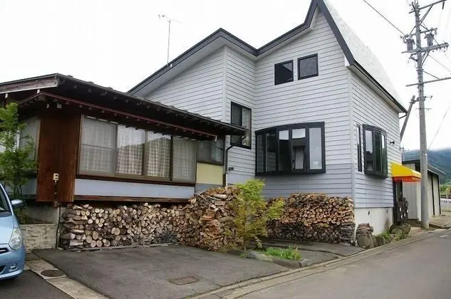 Guest House Honami-Kaido - Hostel - Dış Mekan