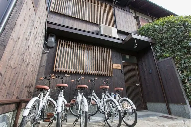 Guest House Kyorakuya Kinkakuji - Dış Mekan