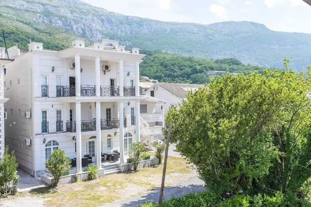 Guest House Leonardo - Dış Mekan