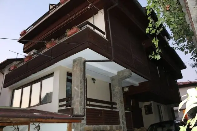 Guest House Liliya - Dış Mekan