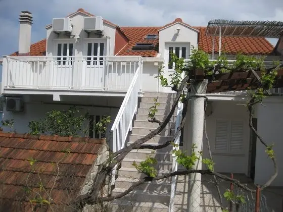Guest House Matana Pomena - Dış Mekan