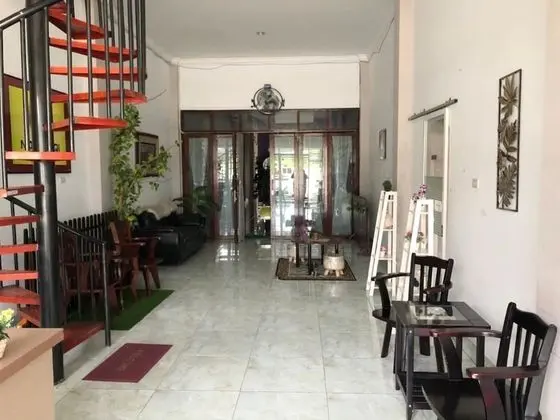 Guest House Nasyauqi Kuala Tanjung - Lobi