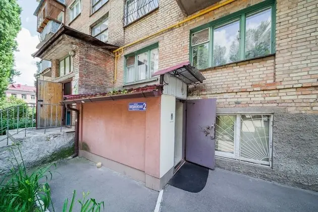 Guest House near Railway Station - Dış Mekan