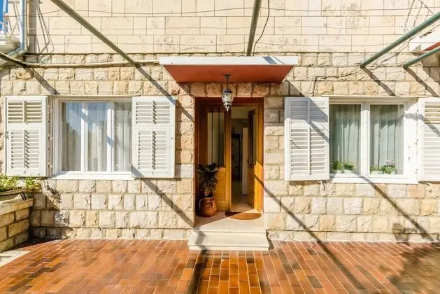 Guest House Villa Nina - Lobi