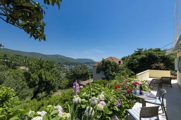 Guest House Rooms Rose - Dış Mekan