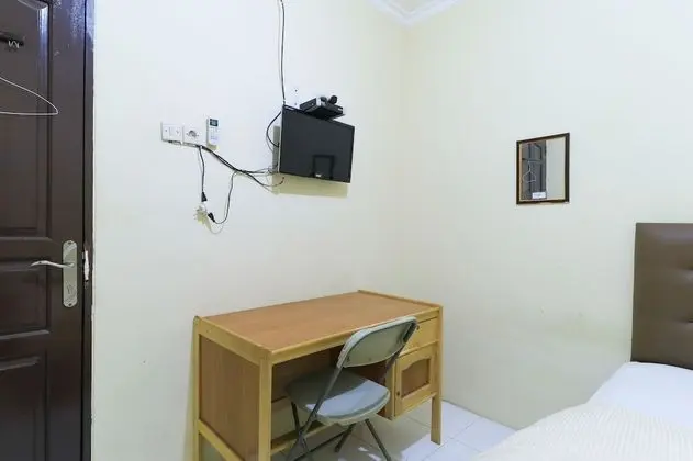 Guest House Samarinda - Oda