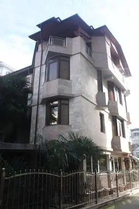 Guest house in Sochi center - Dış Mekan