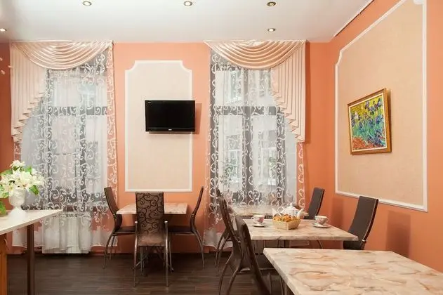 Guest rooms and apartments Grifon - Lobi