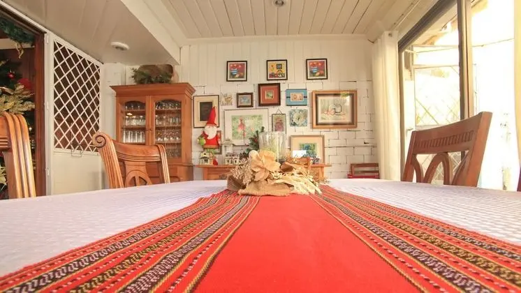 Guesthaven Baguio Bed & Breakfast - Yerinde Yemek