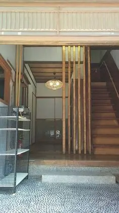 Guesthouse Angoso - Hostel - Lobi
