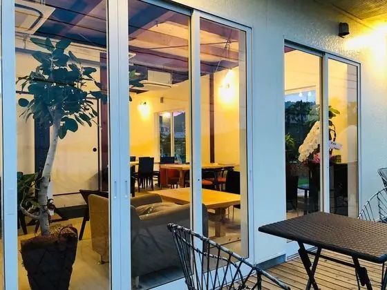 Guesthouse & Beach Cafe Fuego, Hostel - Yerinde Yemek