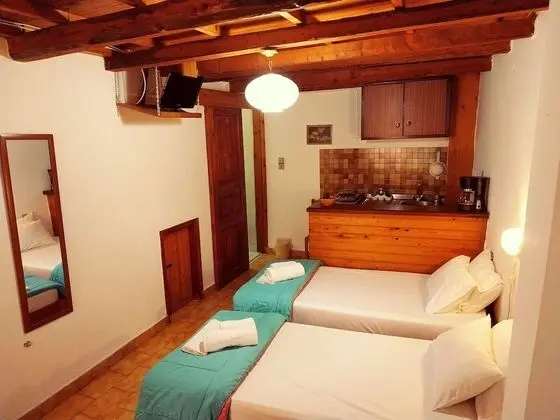 Guesthouse Chryssoula Room No1