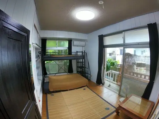 Guesthouse & Diving Seacolo