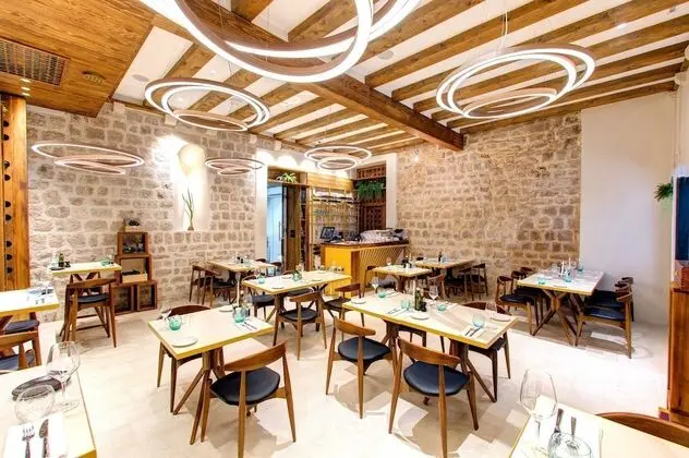 Guesthouse Forty Four - Yerinde Yemek