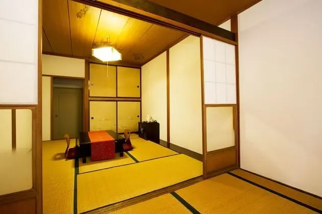Guesthouse Fujinokura Kawaguchiko - Oda Düzeni