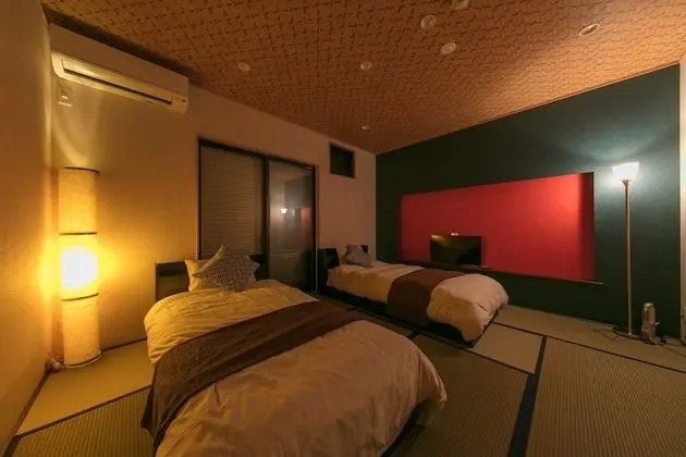 GUESTHOUSE Higasikujyou Yanagi Sitamachi - 1
