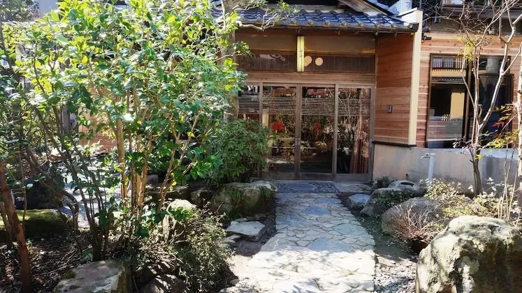 GUESTHOUSE Kinosaki Wakayo - Hostel, Caters to Women - Dış Mekan