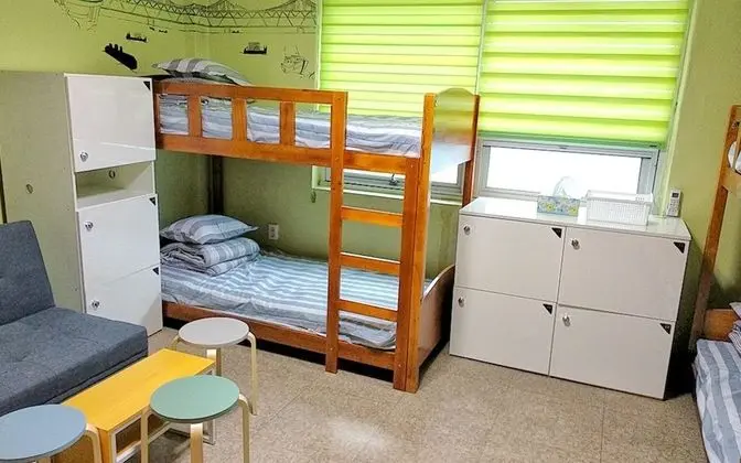 Guesthouse Korea Busan Station - Oda
