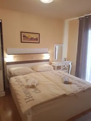 Guesthouse Mira - Oda