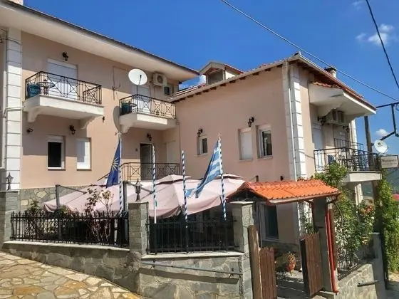 Guesthouse Monopati - Dış Mekan