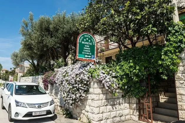 Guesthouse Moretić - İç Mekan