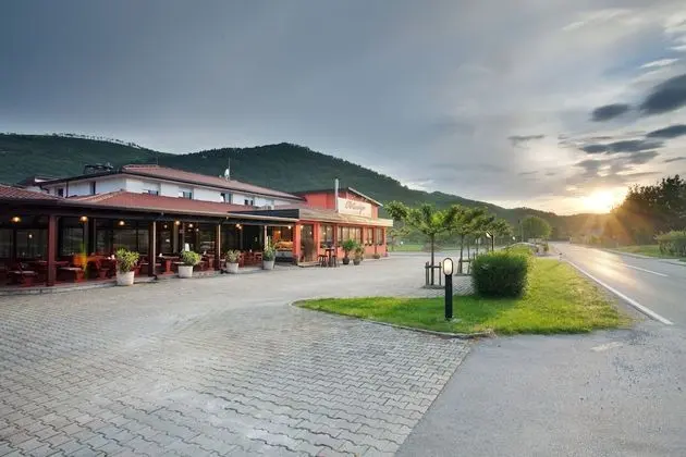 Guesthouse Ošterija