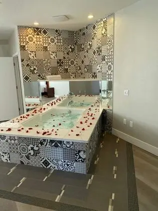 GuestHouse Pico Rivera Downey