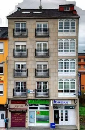 Guesthouse Residencia Miñones