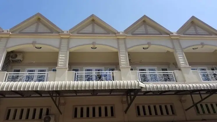 Guesthouse SAGAMI Cambodia - Hostel - Dış Mekan